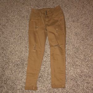 Skinny Ripped khaki pants